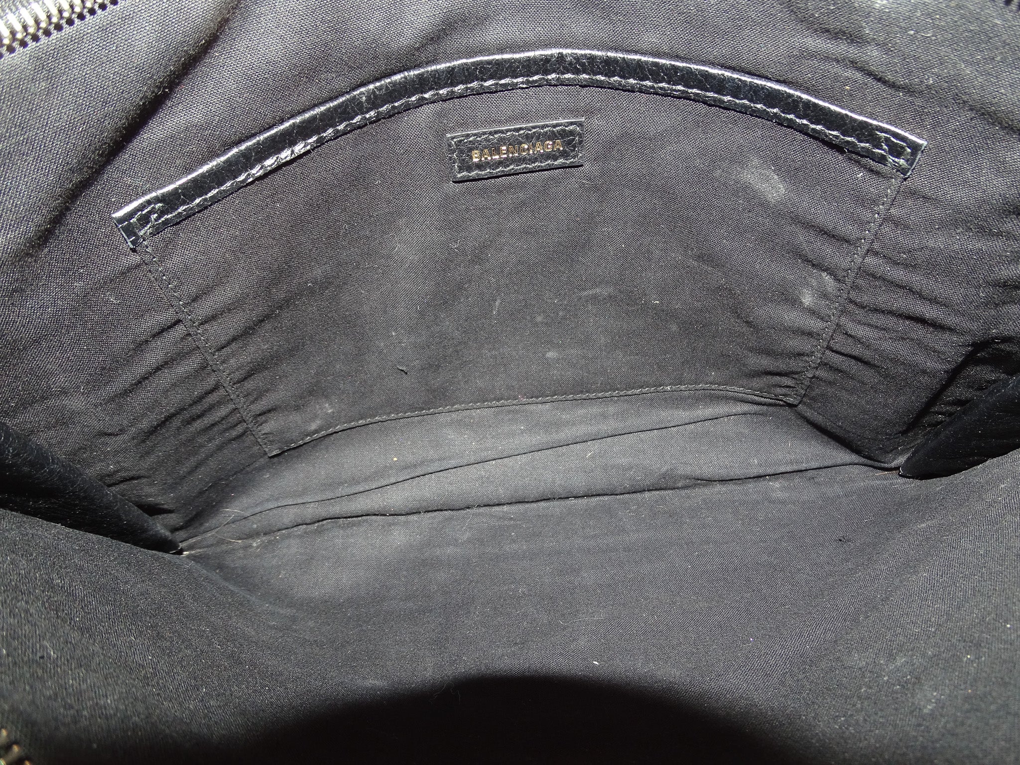 Balenciaga Bazar Graffiti Zip Pouch Leather - Image 9
