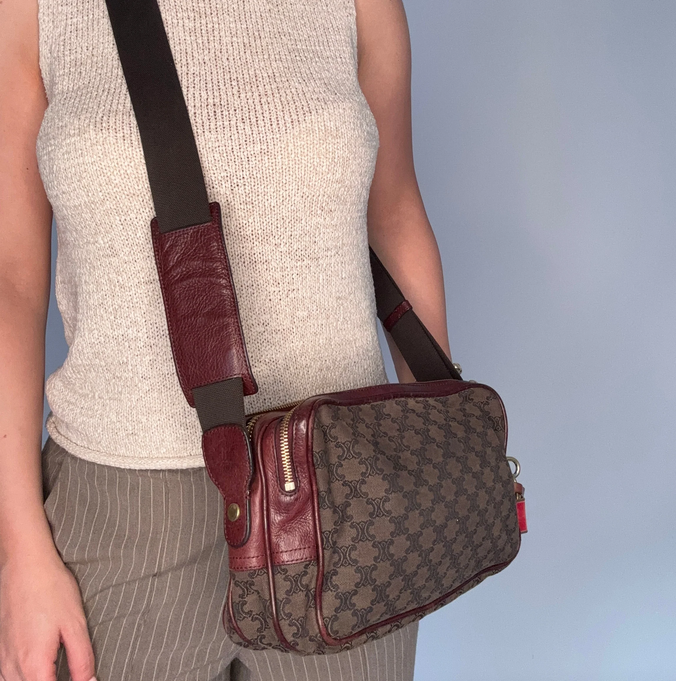 Celine Tri Pocket Vintage Messenger Triomphe Canvas and Burgundy Leather - Image 2