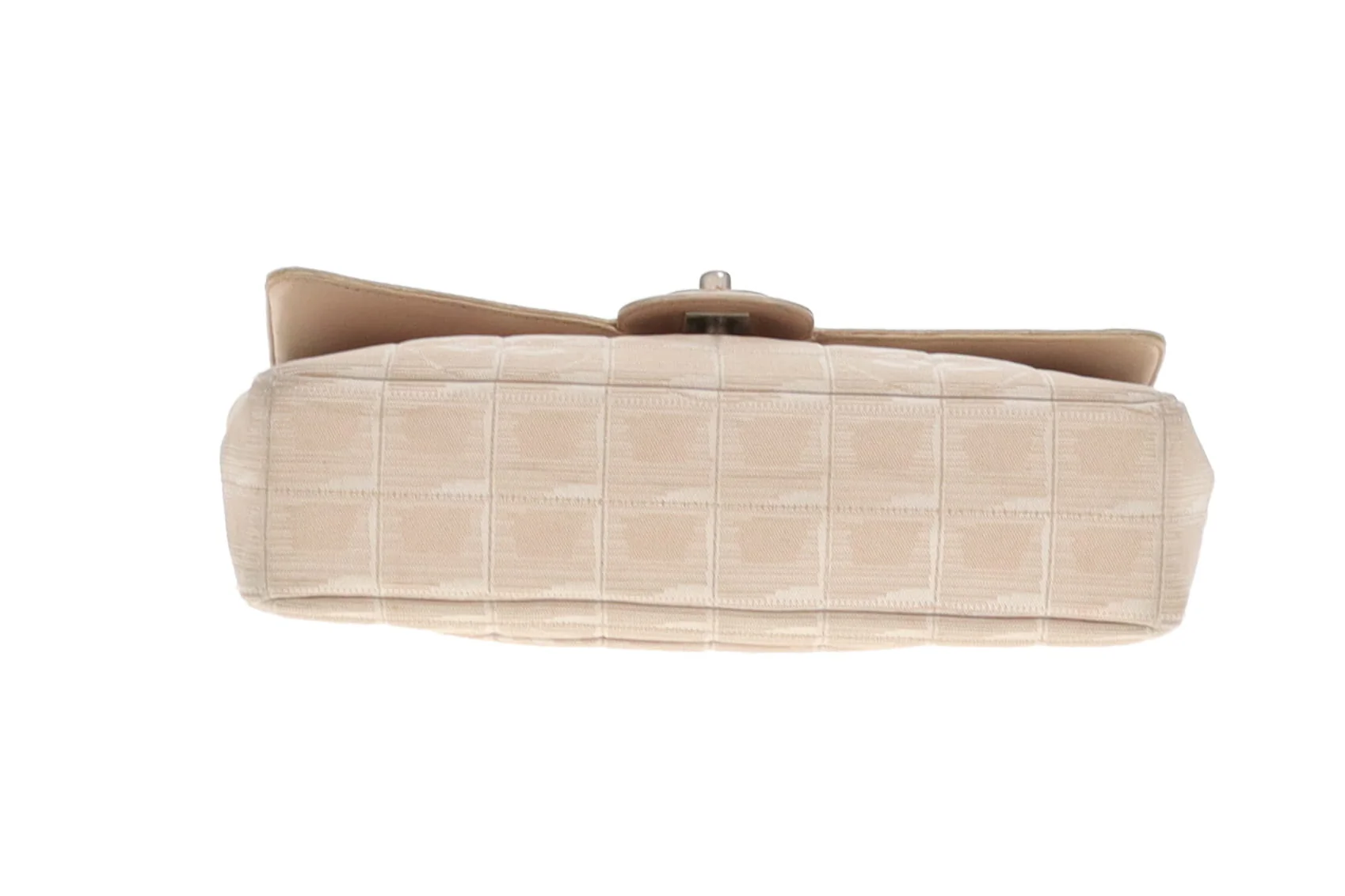Chanel Beige Travel Ligne Single Flap Shoulder Bag 2002/03 - Image 10