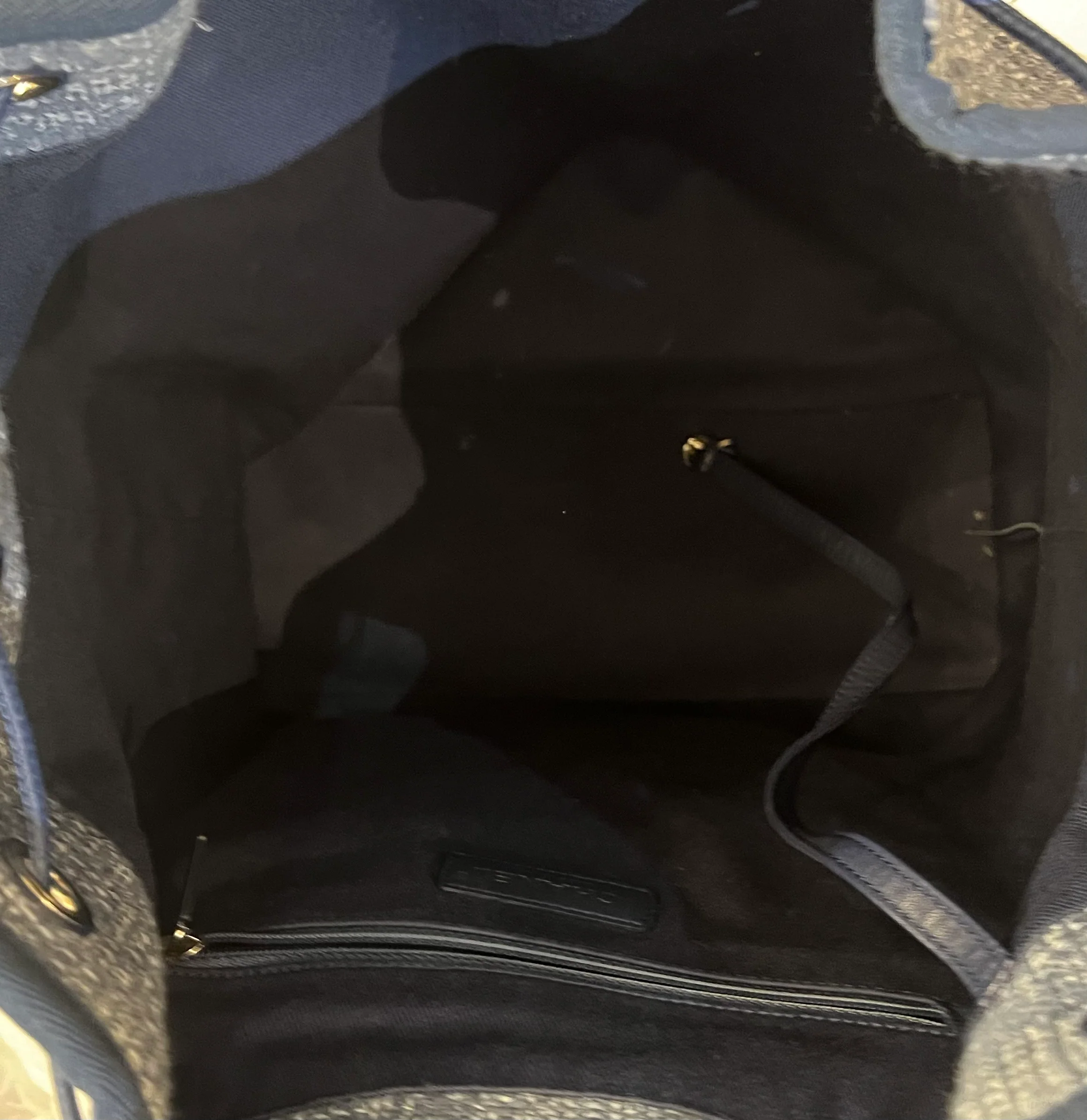 Chanel Deauville Drawstring Backpack Blue Tweed and Leather 2018 - Image 10
