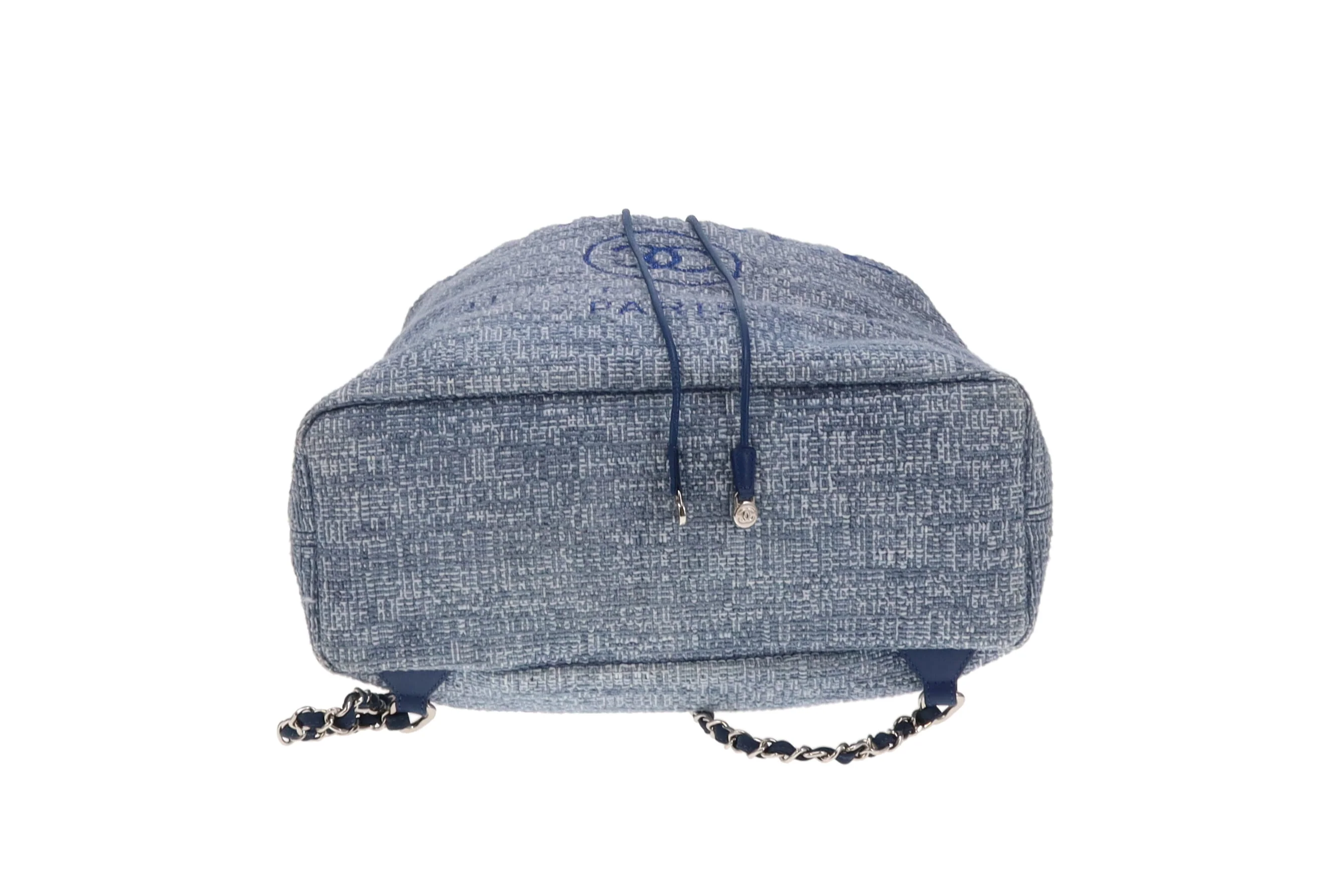 Chanel Deauville Drawstring Backpack Blue Tweed and Leather 2018 - Image 7