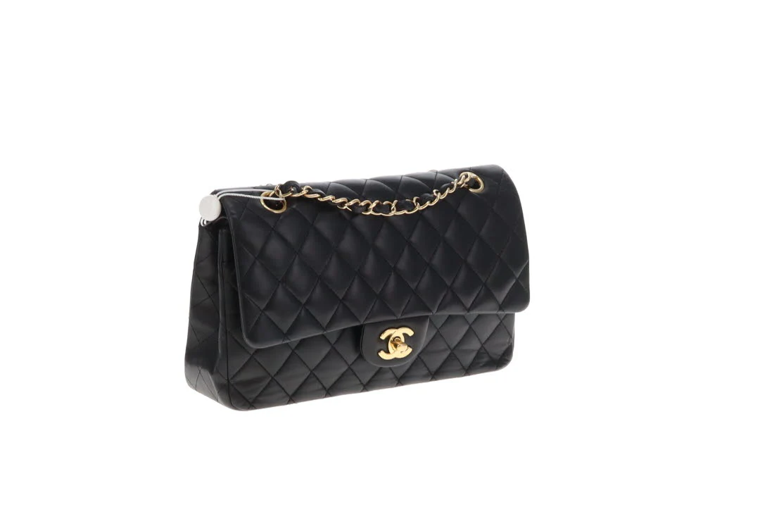 Chanel Classic Double Flap Medium Lambskin With Gold Hardware 2010 - Image 5