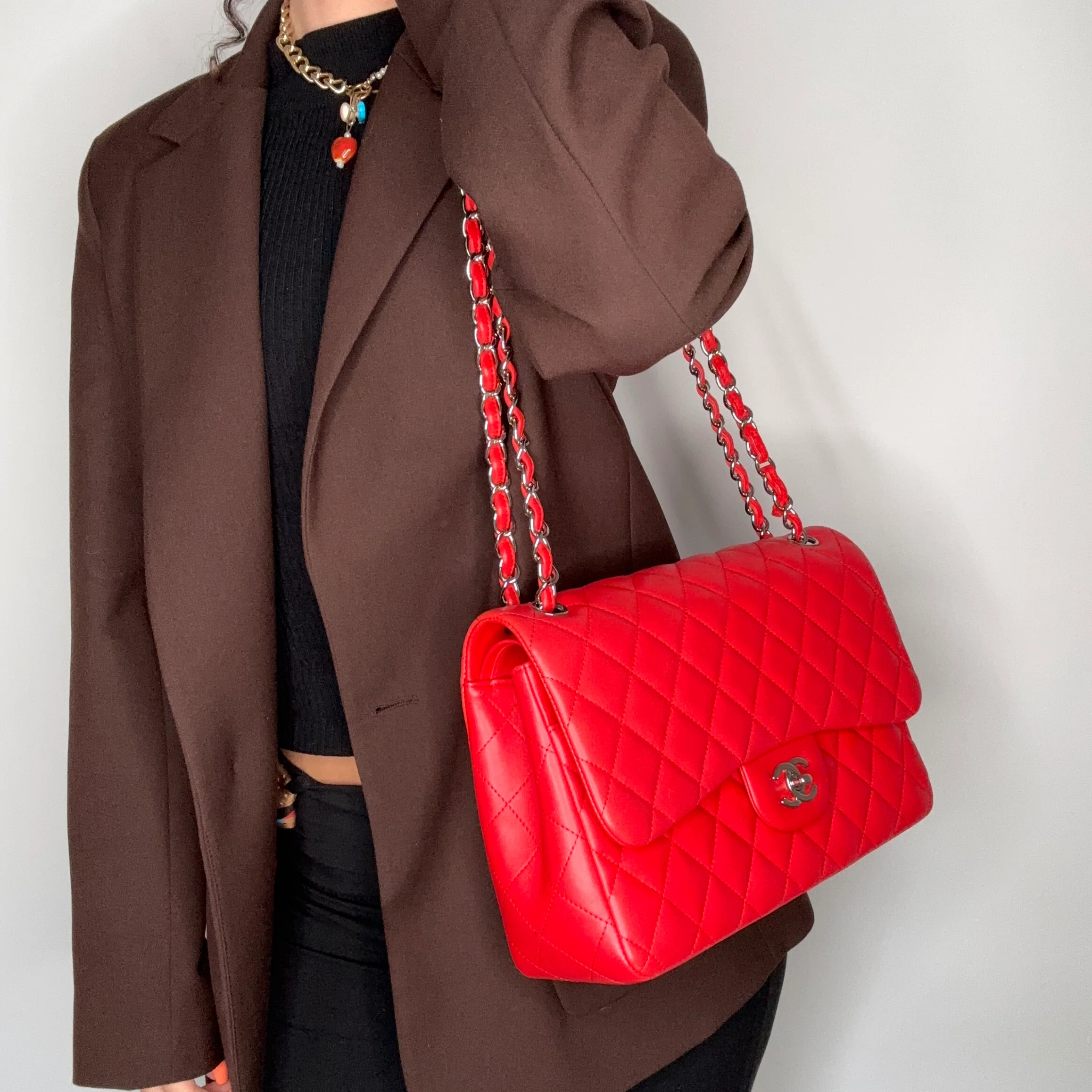 Chanel Classic Jumbo Double Flap Red Lambskin With Silver Hardware 2016/17 - Image 2