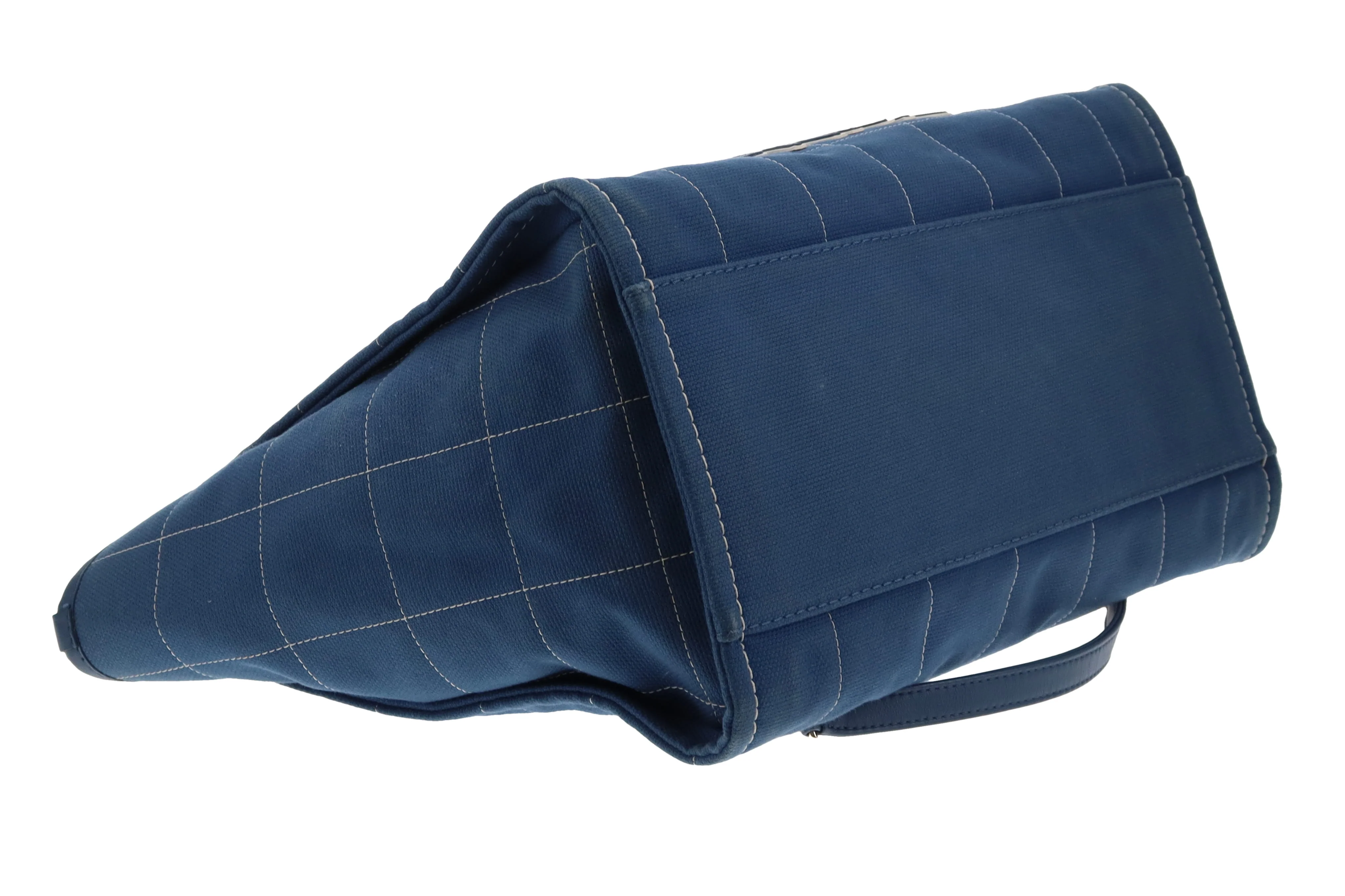 Chanel Deauville Large Denim Blue Shopping Tote 2023 - Image 13