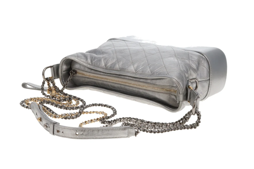 Chanel Gabrielle Medium Silver Leather 2016/17 - Image 10