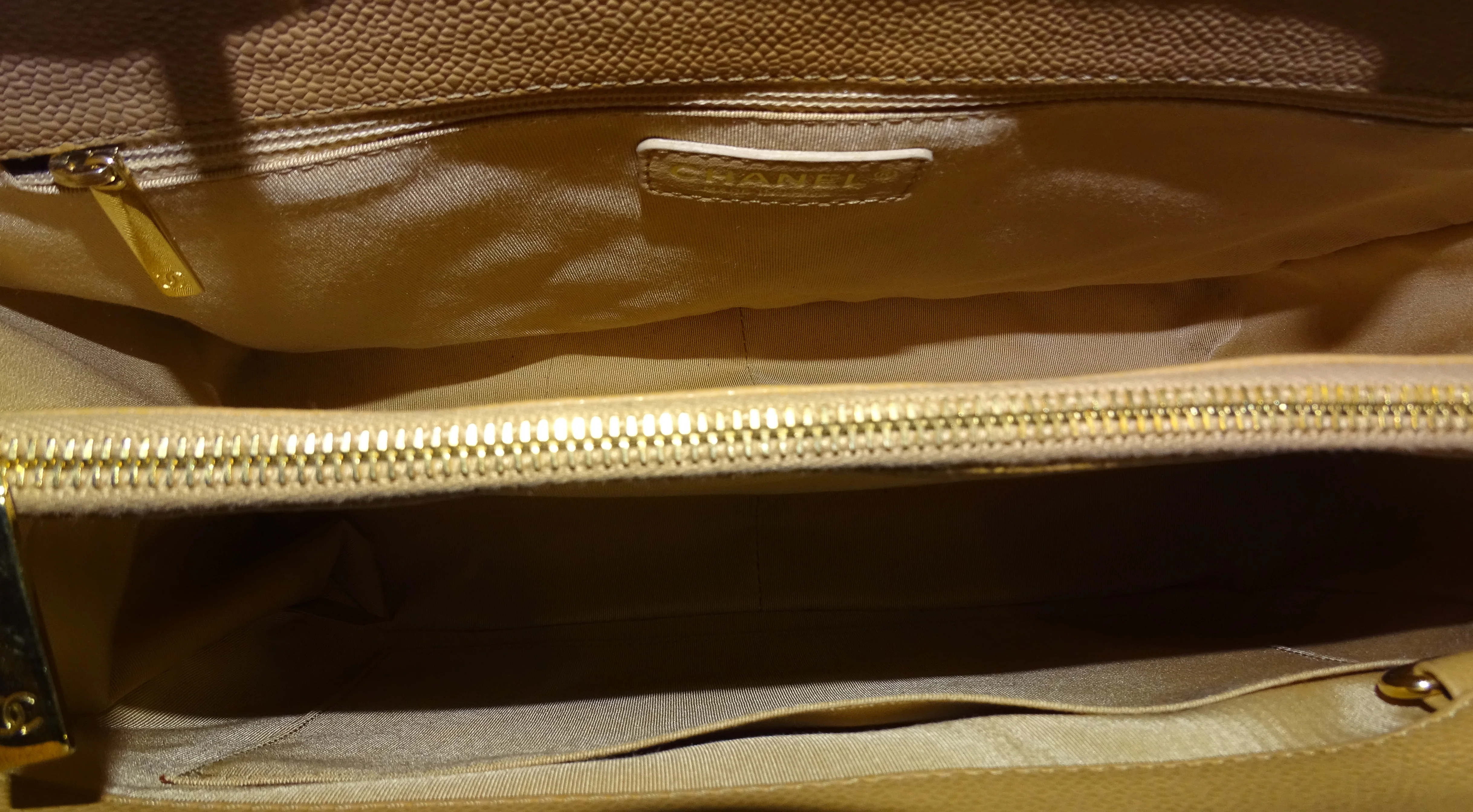 Chanel GST OM Caramel Caviar GHW 2006/08 - Image 14