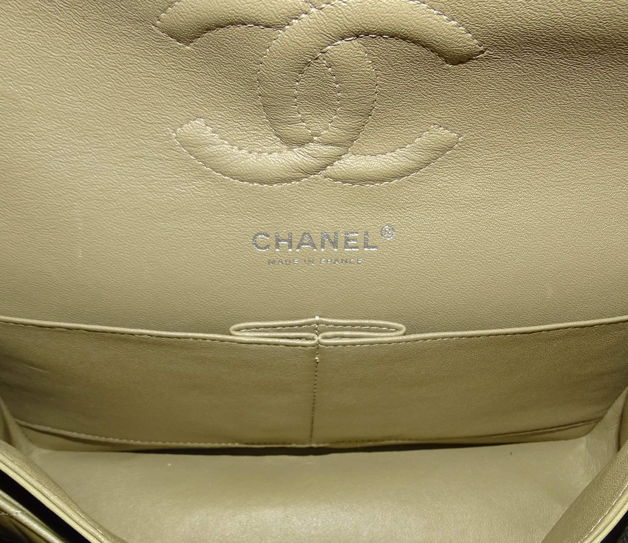 Chanel Classic Medium Double Flap Metallic Sage Green Patent GMH 2012/13 - Image 21