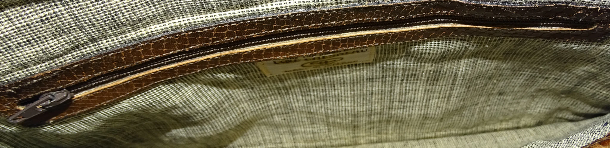 Chesneau Vintage Snake Print Clutch With Strap - Image 8