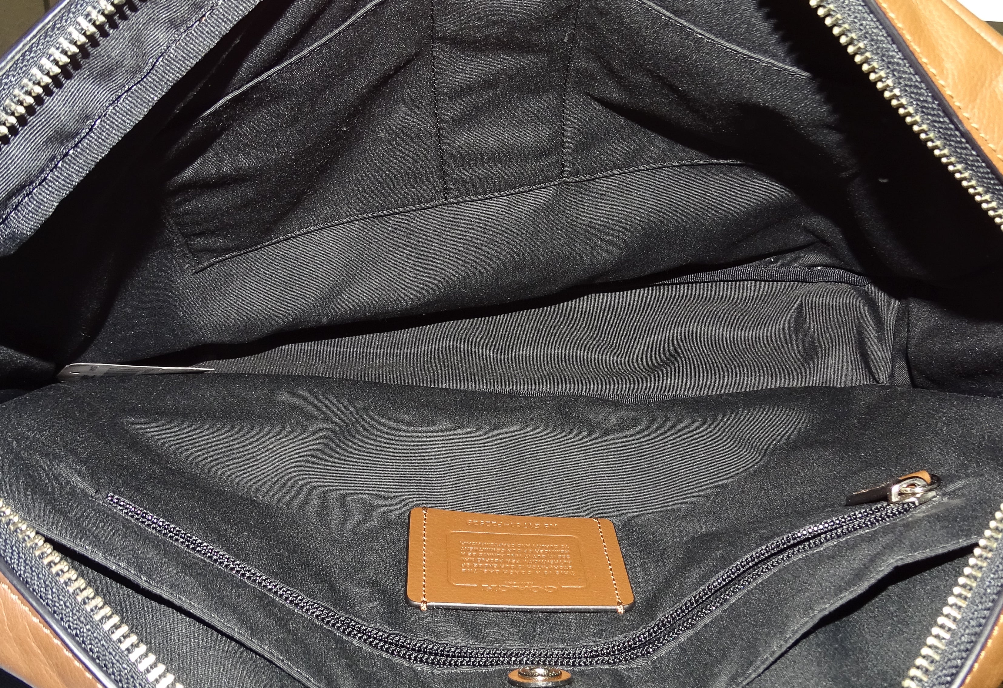 Coach Laptop Bag Brown Leather with Strap - Image 12