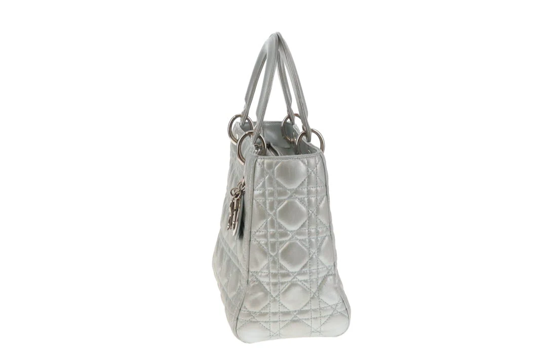 Dior Lady Dior Pearlescent Mint Medium With Strap 2015 - Image 9