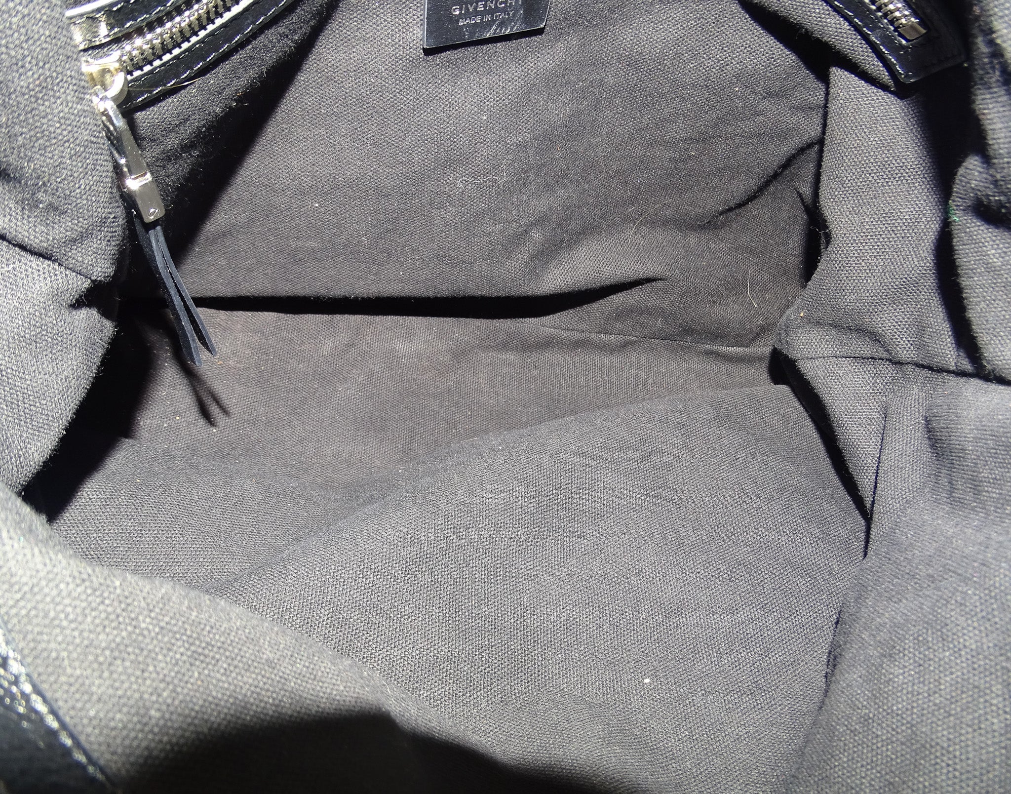 Givenchy Black Shoulder Bag With Mixed Hardware Yoyou Medium - Image 11
