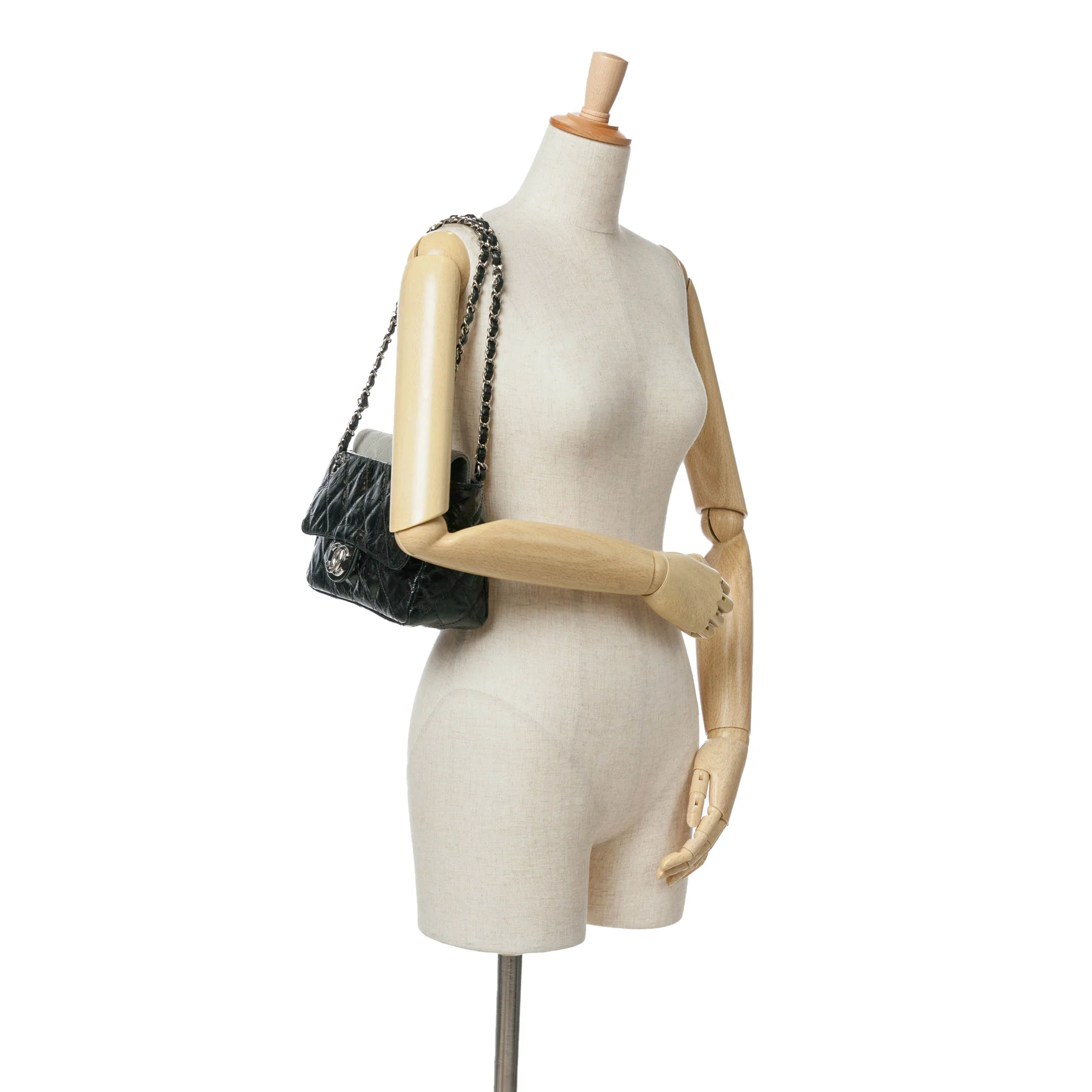 Chanel Black Glazed Calfskin & Grey Iridescent Portobello Flap SH 2008/09 - Image 9