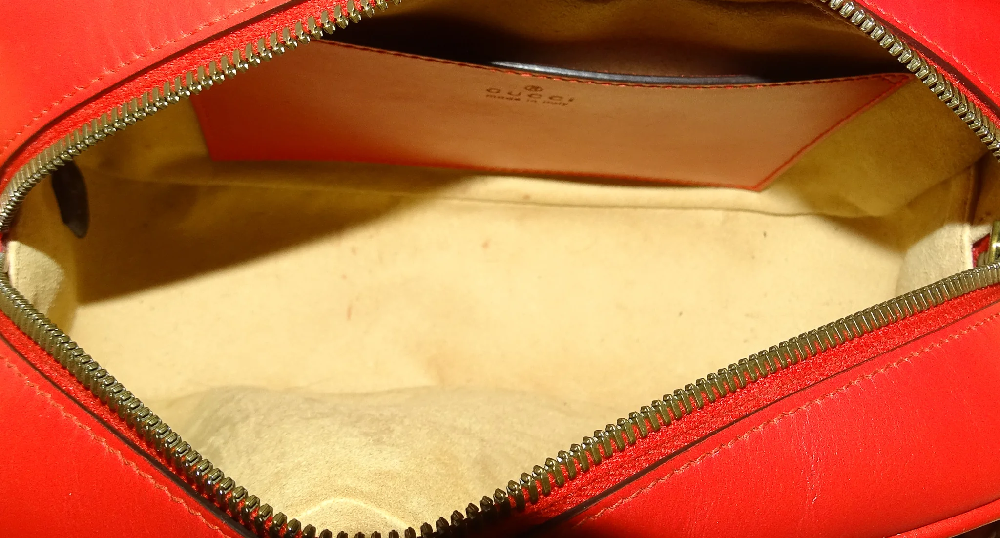 Gucci Marmont Small Camera Bag Red Chevron GH - Image 12