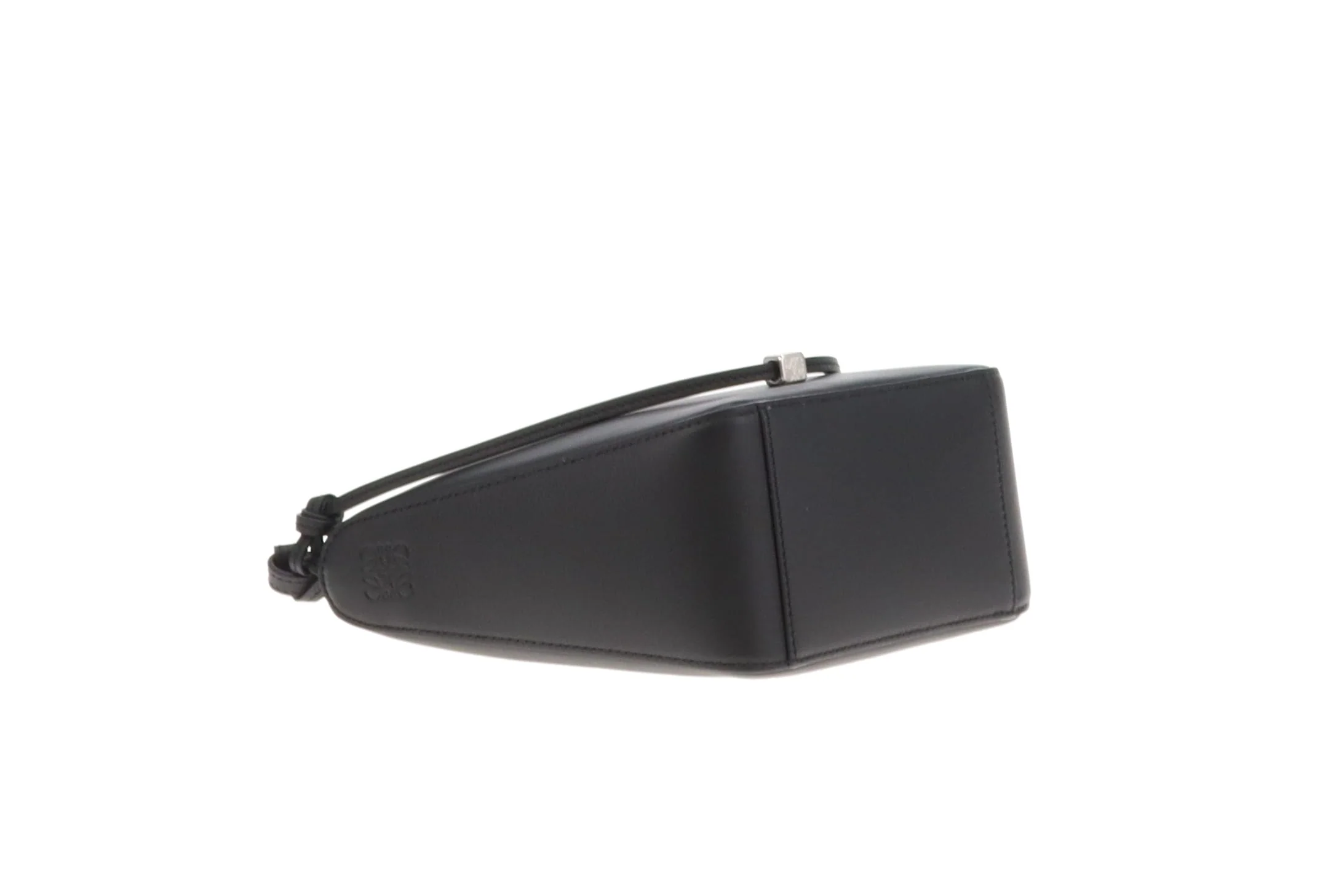 Loewe Mini Hammock Hobo In Classic Calfskin - Image 10
