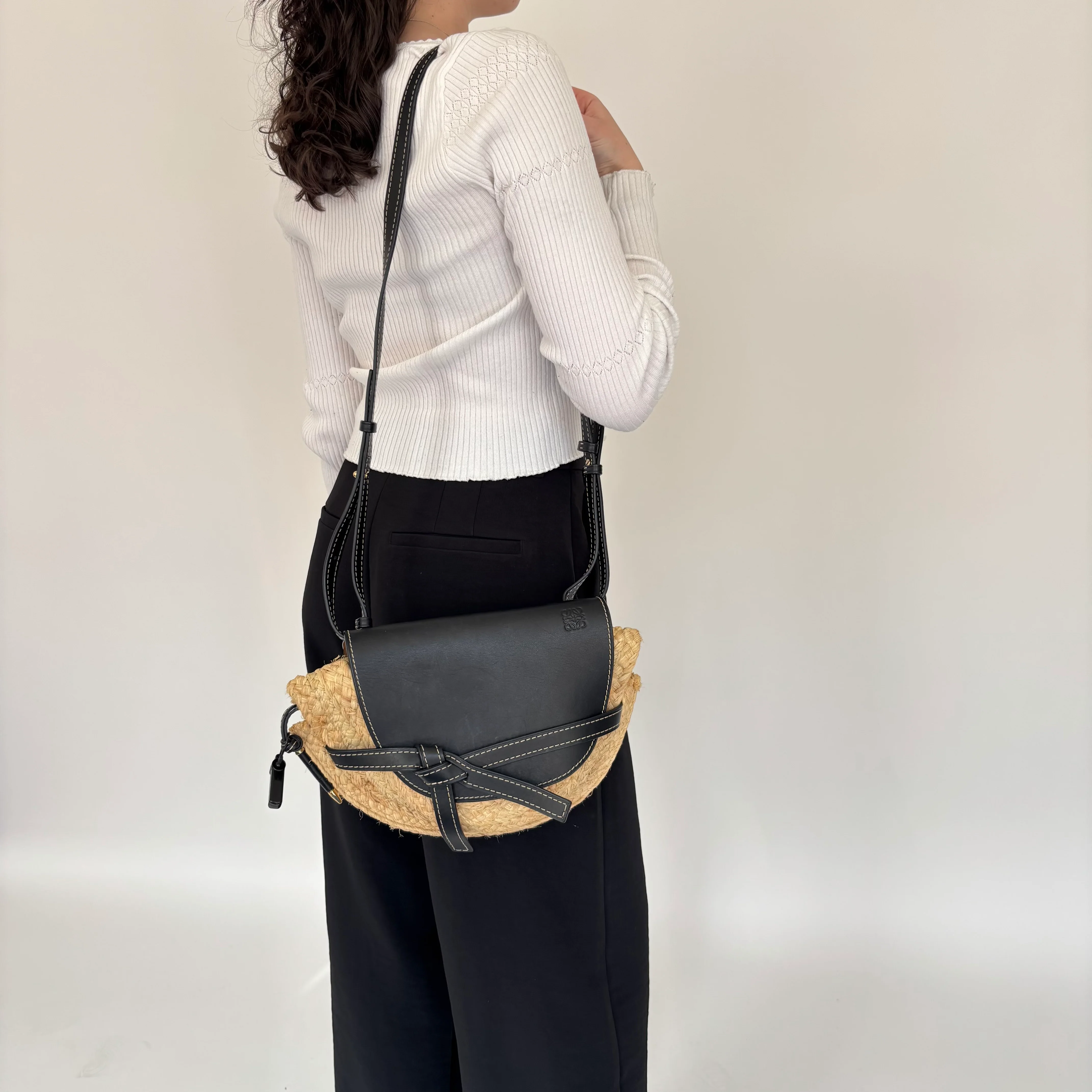 Loewe Raffia and Navy Leather Gate Bag - Image 3