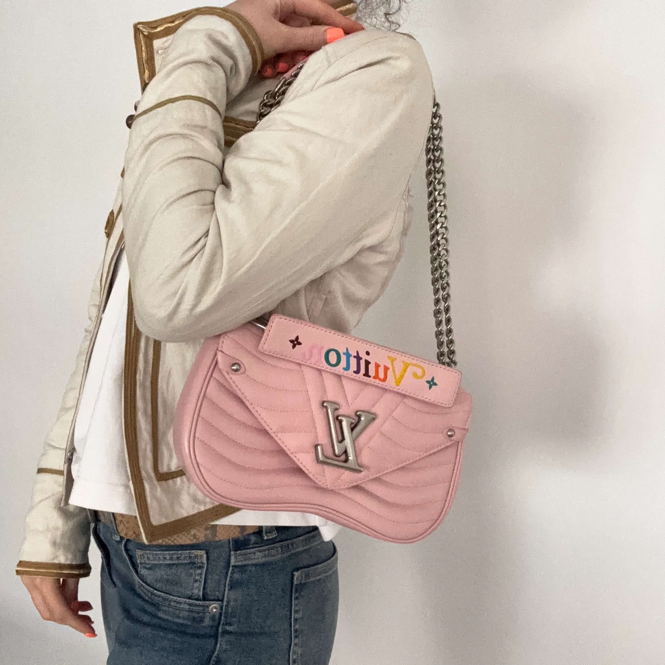 Louis Vuitton New Wave Baby Pink SHW NZ3178 - 2018 - Image 2