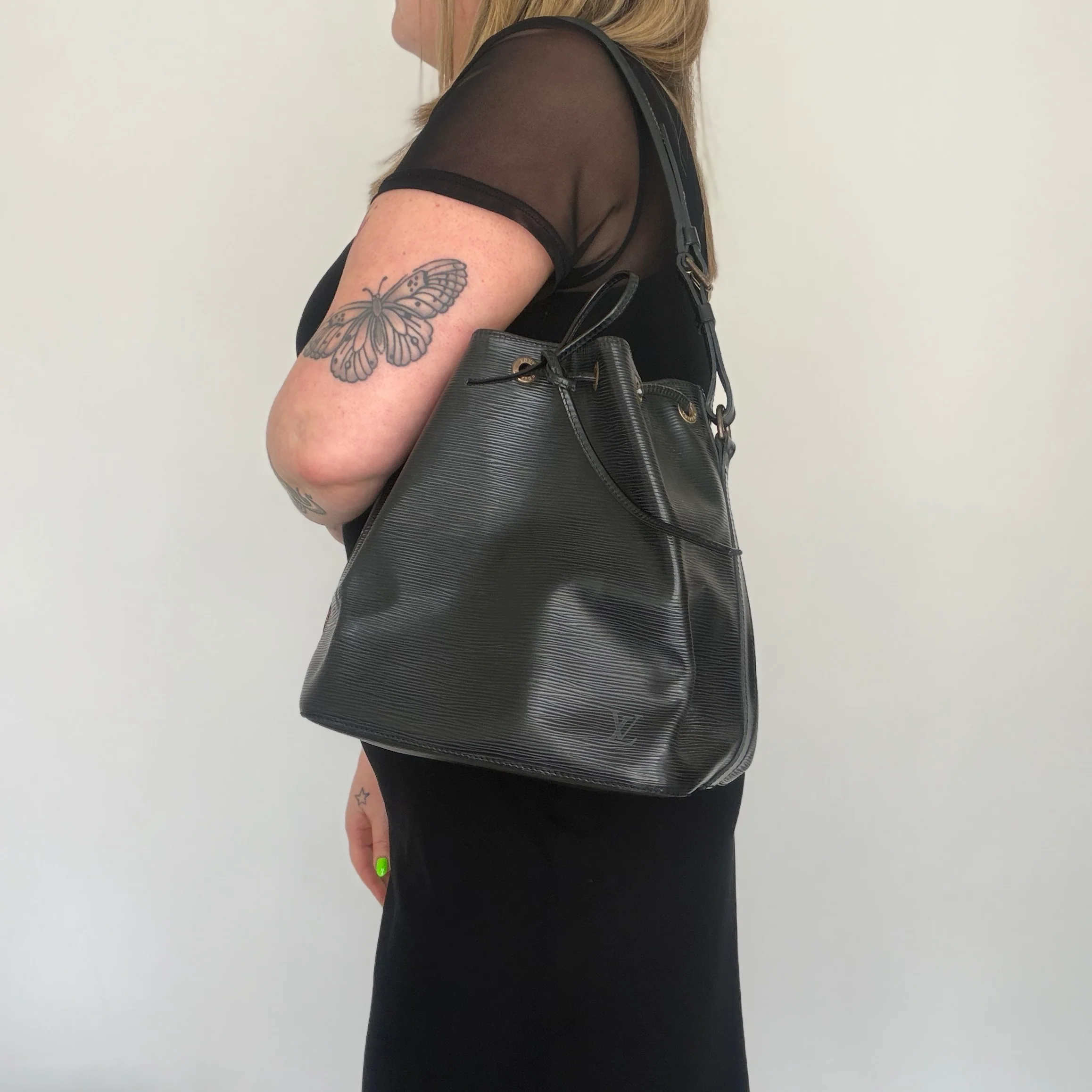 Louis Vuitton Noe Black Epi Vintage - Image 2
