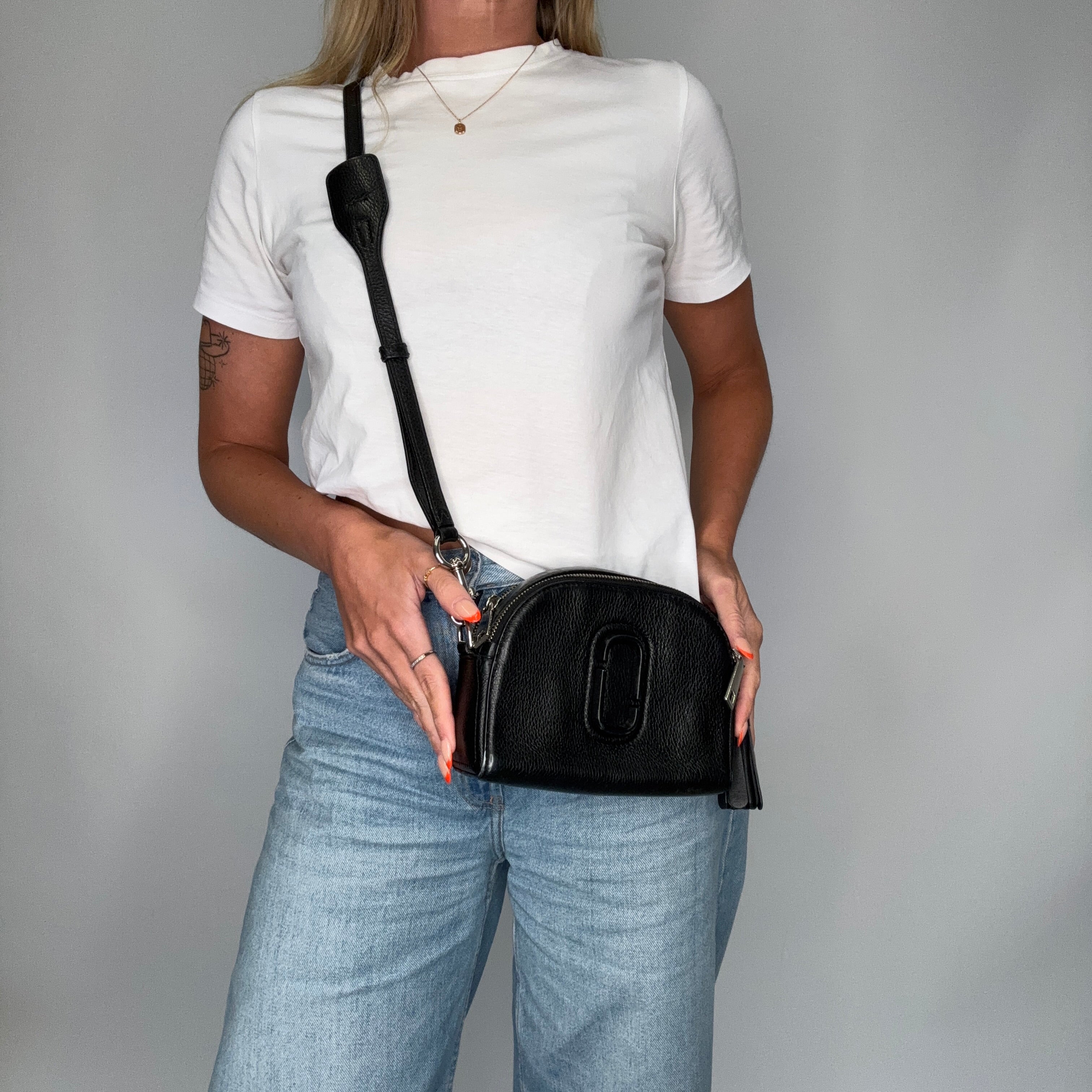 Marc Jacobs Shutter Bag Black - Image 2