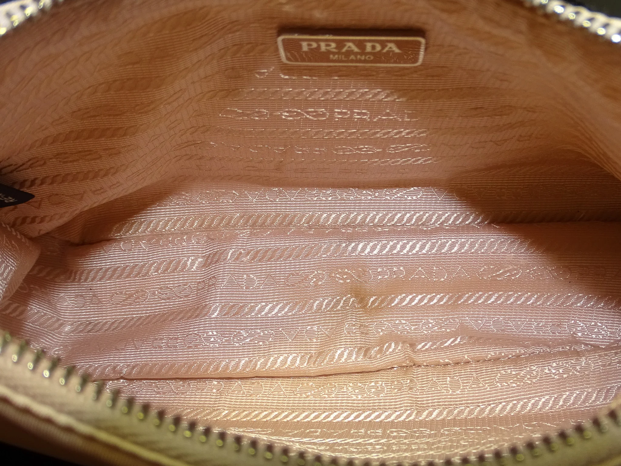 Prada Re-Edition Alabaster Pink 2005 Re-Nylon Bag - Image 13