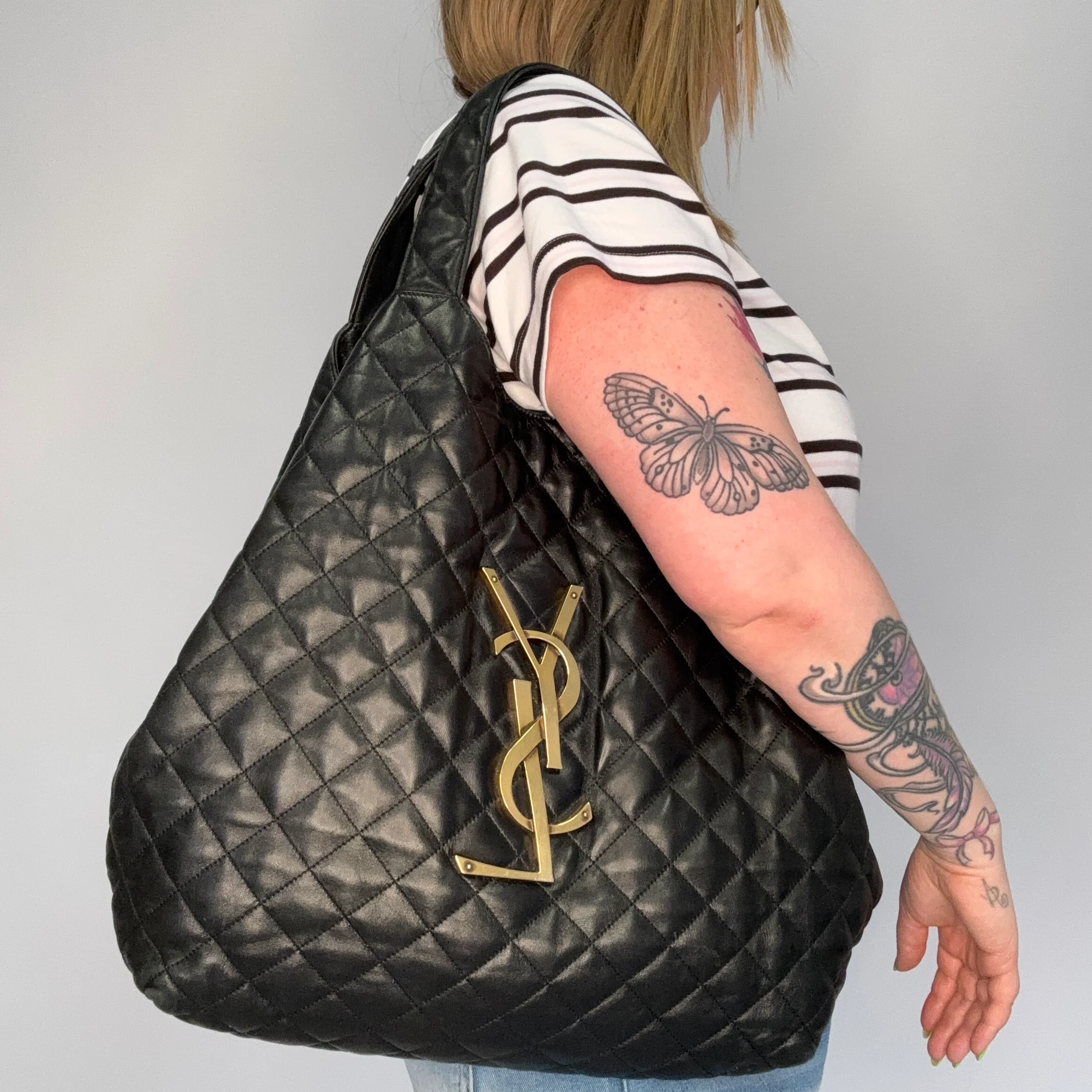 Saint Laurent Icare Tote Black Gold HW - Image 2