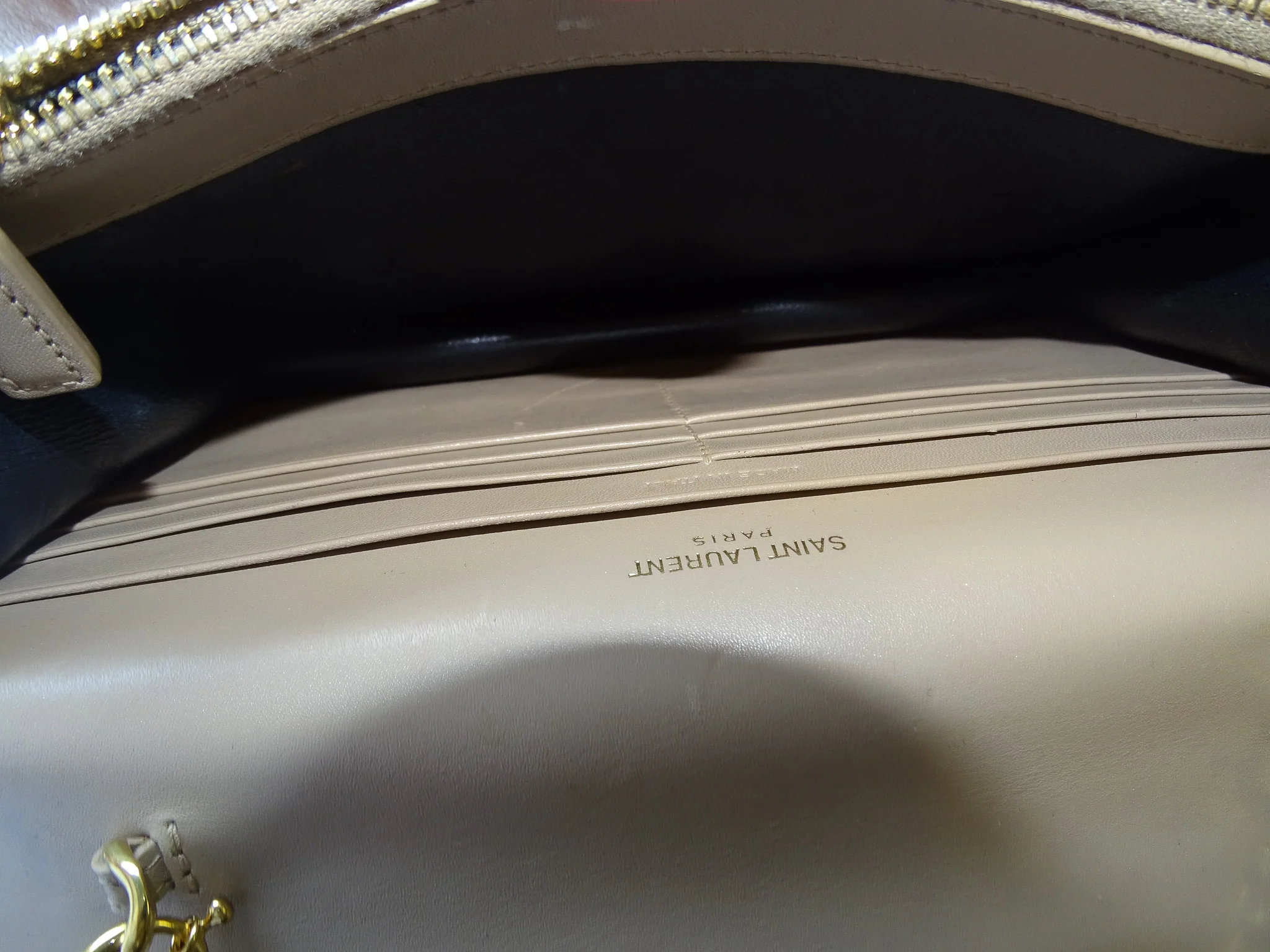 Saint Laurent Kate Wallet on Chain Beige GHW 2017 - Image 14