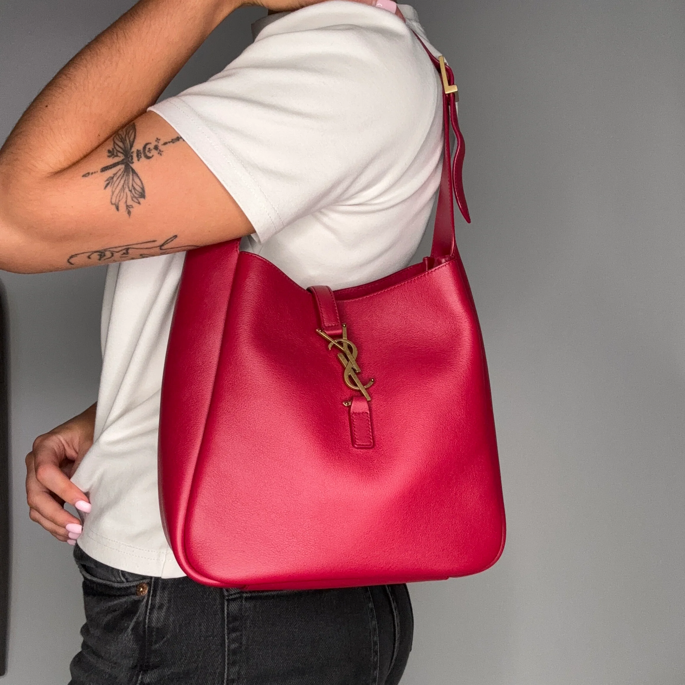 Saint Laurent Le 5 à 7 Hobo Small Deep Pink GHW 2025 - Image 2