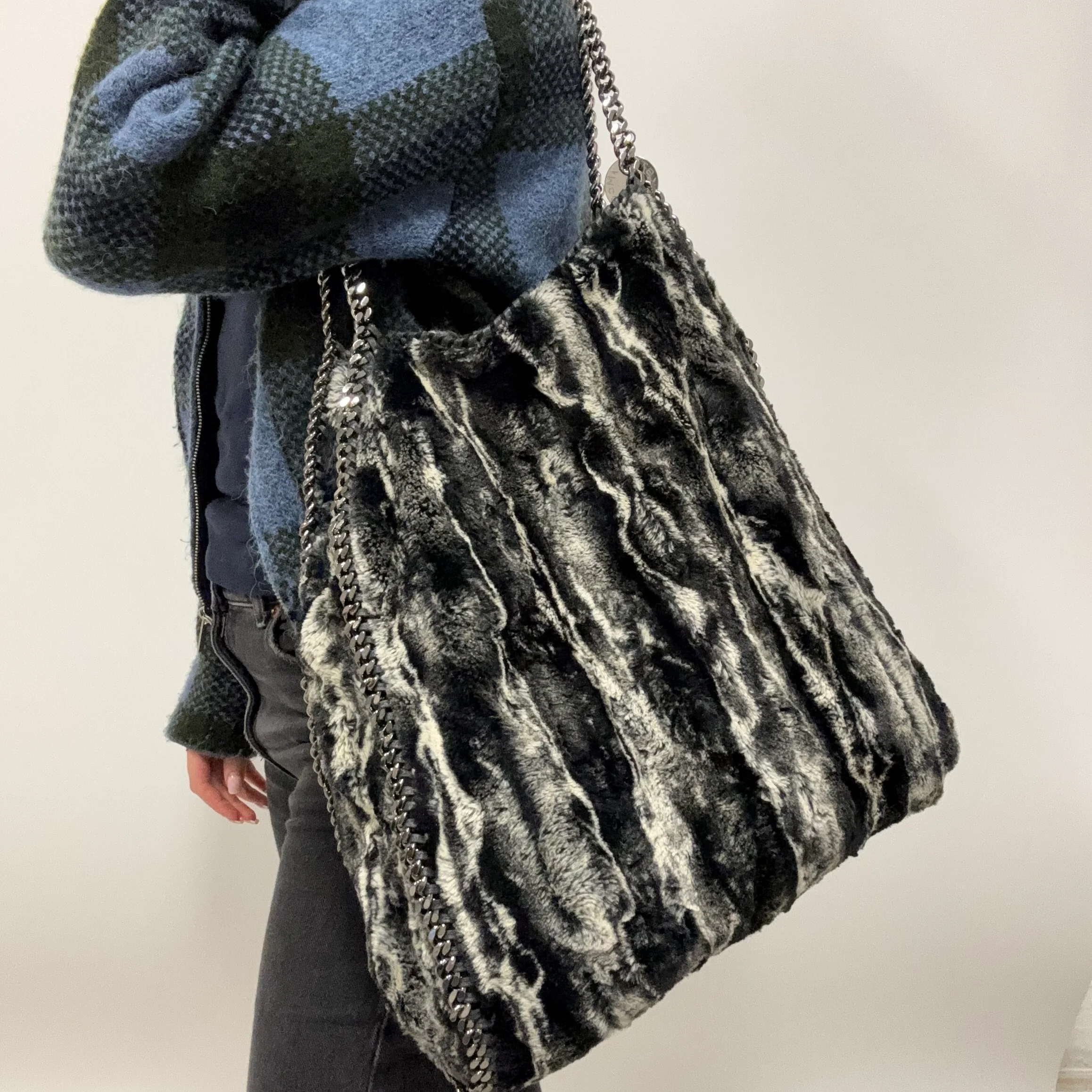 Stella McCartney Falabella Tote Faux Fur - Image 3