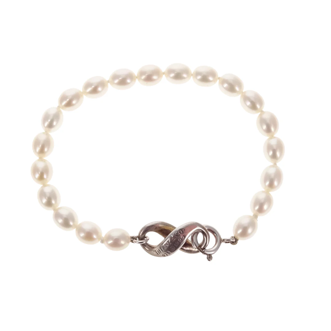 Tiffany & Co Infinity Link Bracelet Pearl and Sterling Silver - Image 3